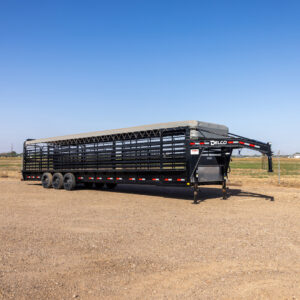 DELCO 36'X 6' 8" BAR TOP STOCK TRAILER