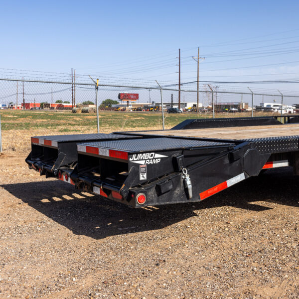 TOPHAT 26'X83" DRIVE OVER FENDER LOWBOY - Image 2