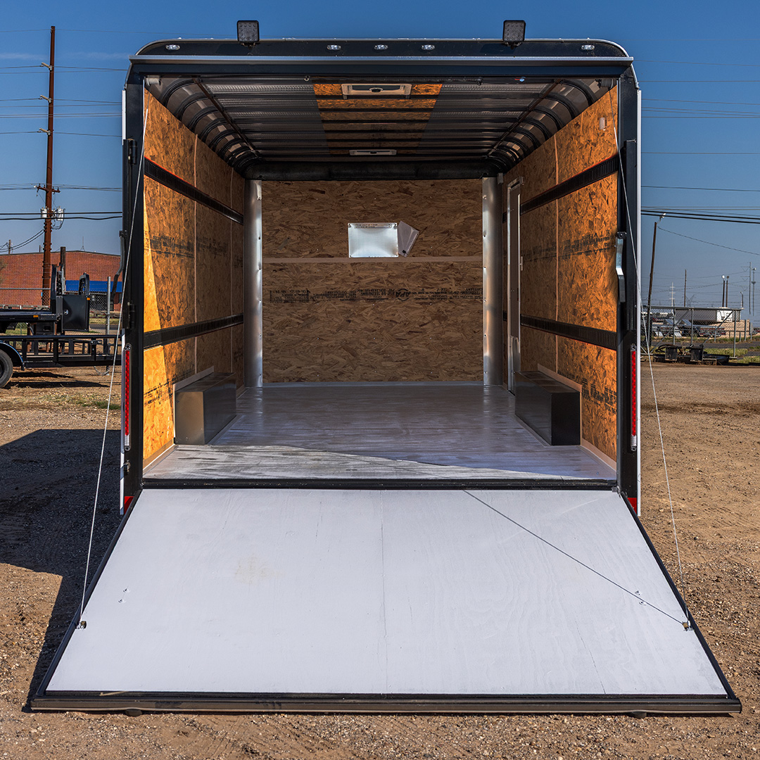 CARGO CRAFT 20'X8' ENCLOSED TRAILER - Image 2